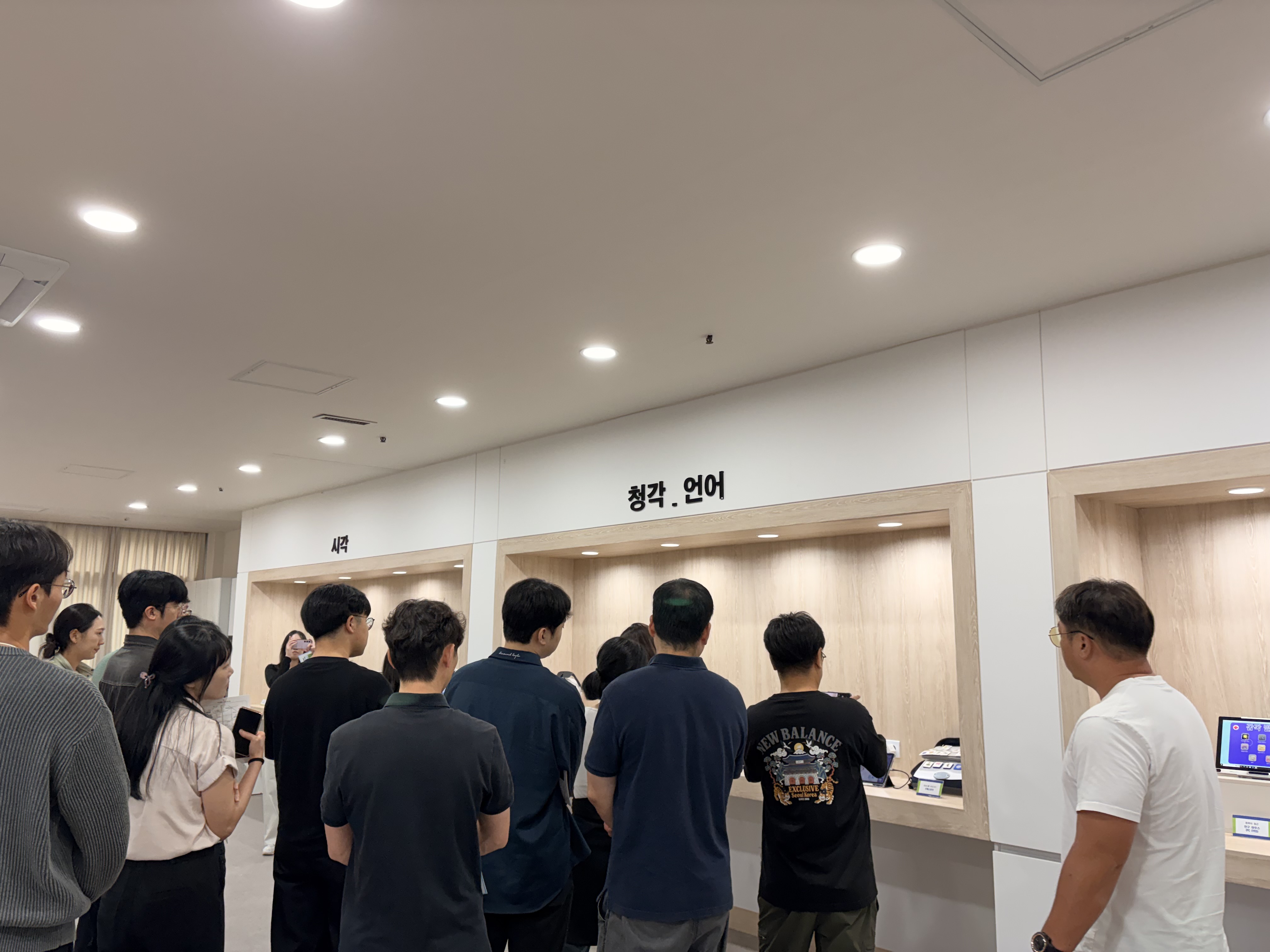 9/29 ȭ���� ��ź�Ƹ��� ������ 17�� �湮